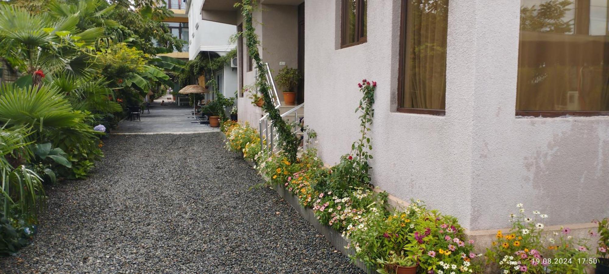 Lia Guest House Kobuleti Dış mekan fotoğraf
